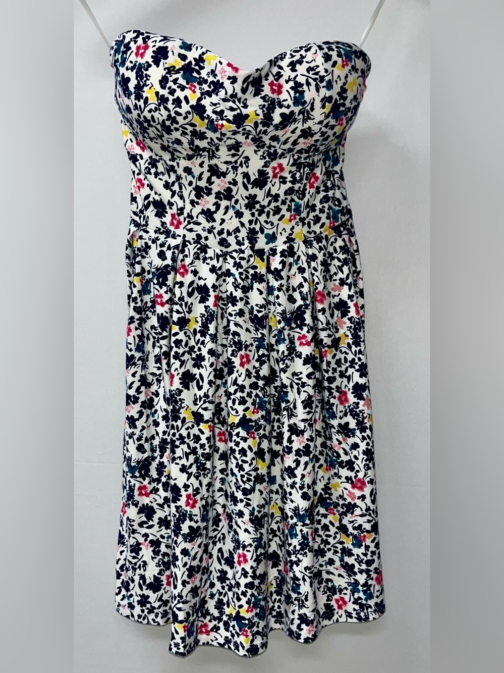 Brand New-Women’s Planet Gold Star White Floral Padded Strapless Dress